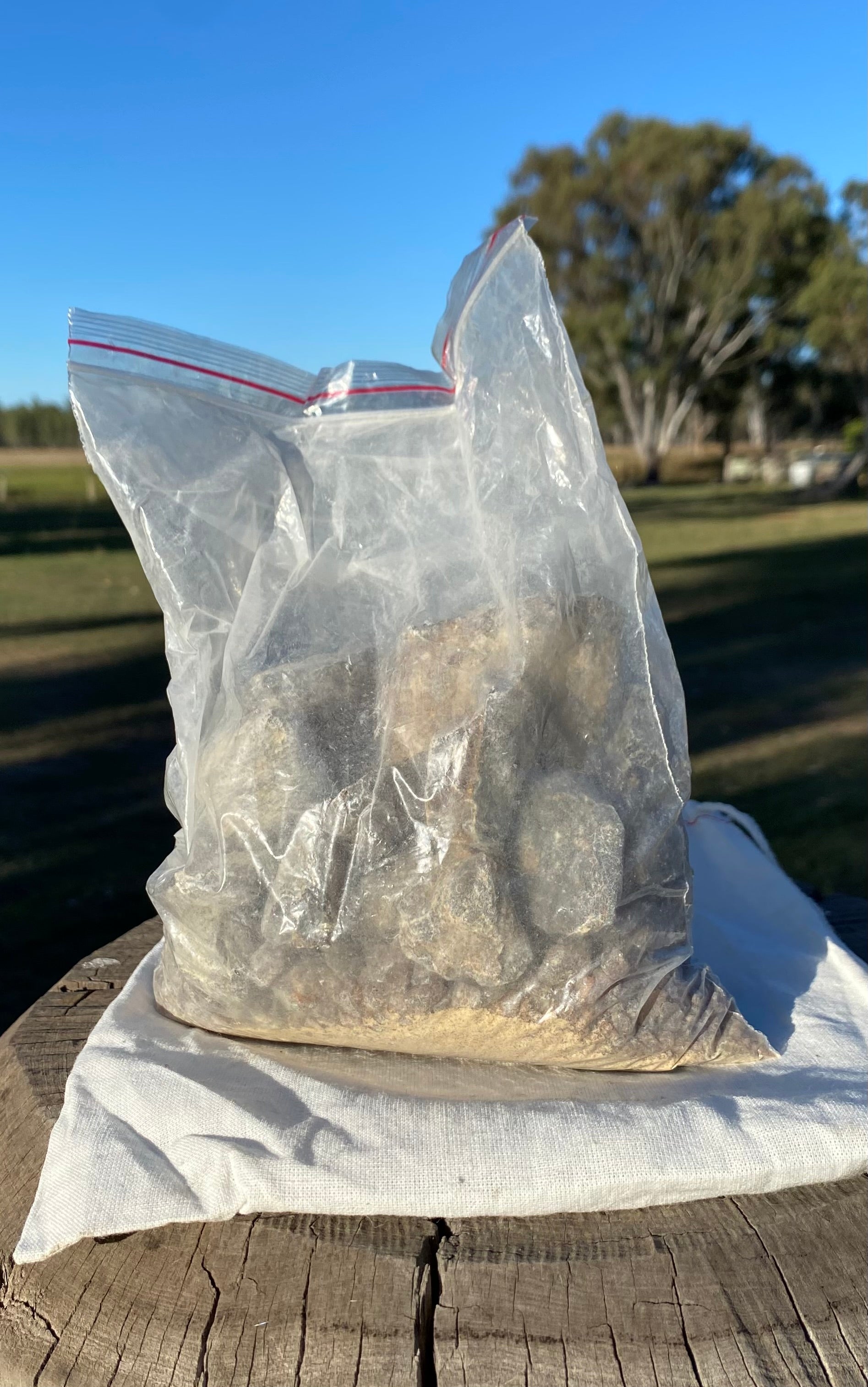 Black Rosin and Bag
