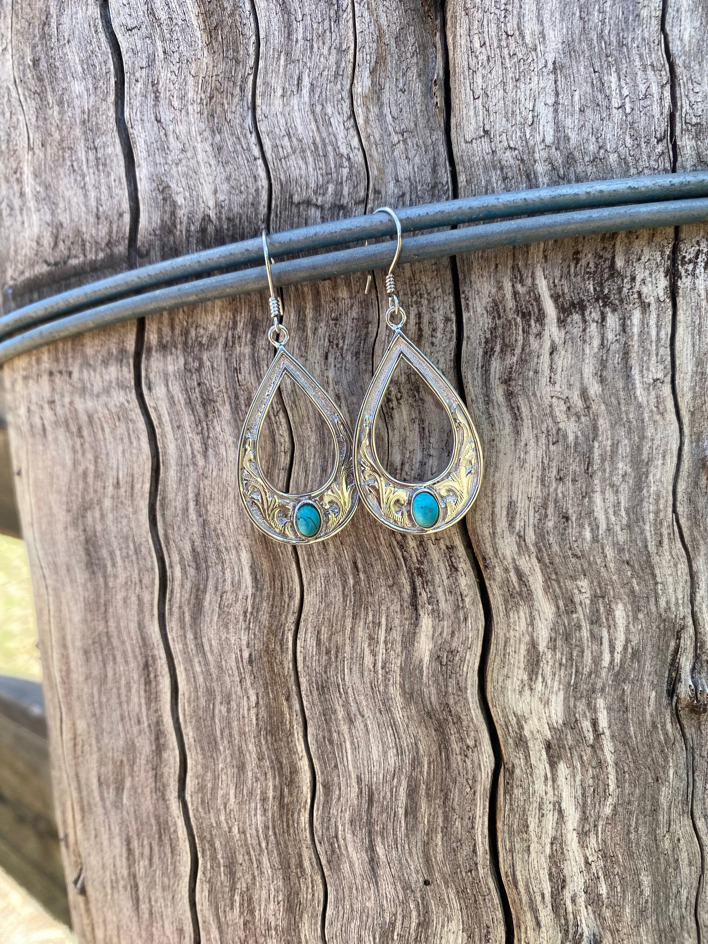 Hook Earring With Turquoise Stones